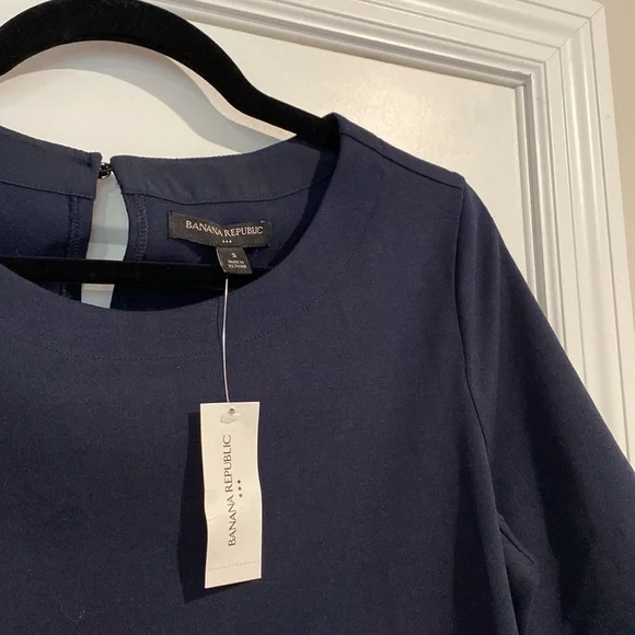 Banana Republic Navy Short Sleeve Blouse - Picture 2 of 4